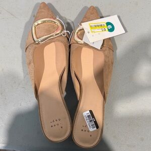 Pointed Toe Slip-On Flats in Taupe with Gold Accent